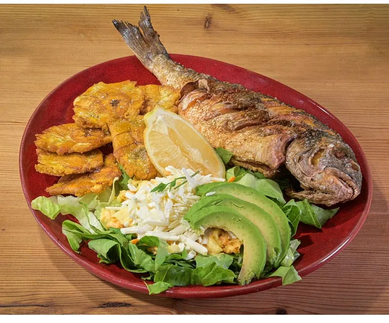 `Punt Criollo plato