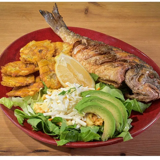 `Punt Criollo plato